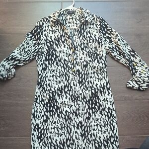 The Limited Black and White Long Sleeve Dress